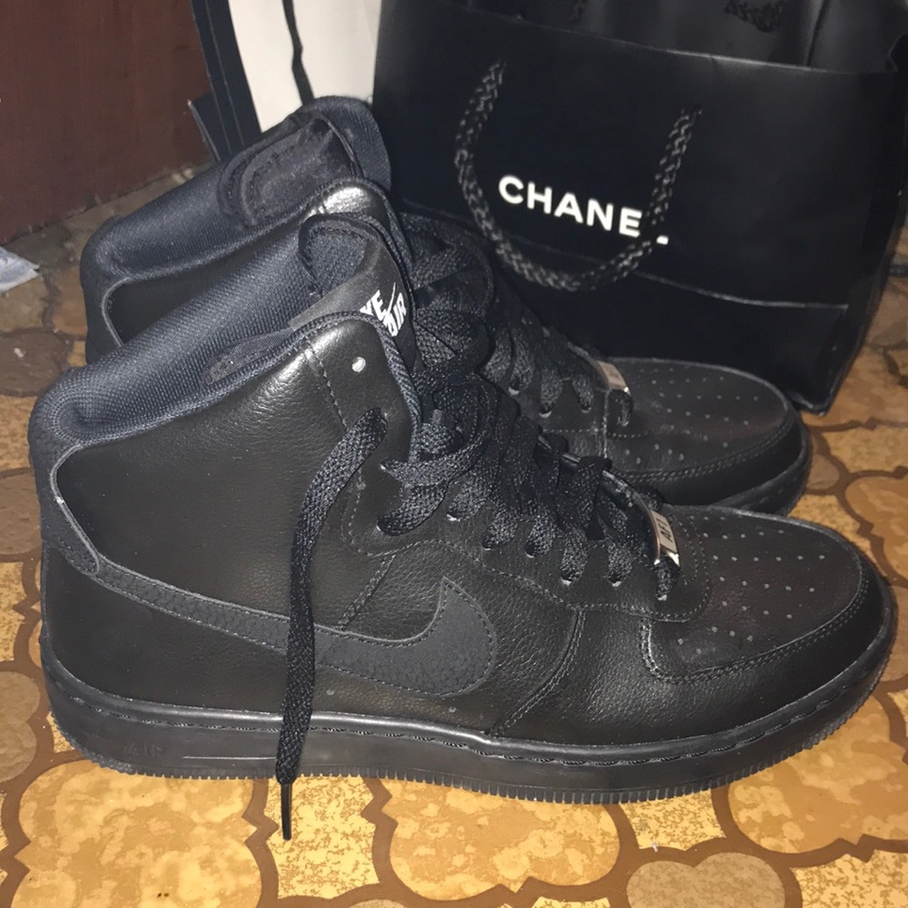 Black Air Force 1s never worn